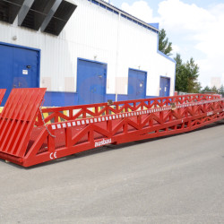 Mobile Rampe für LKW